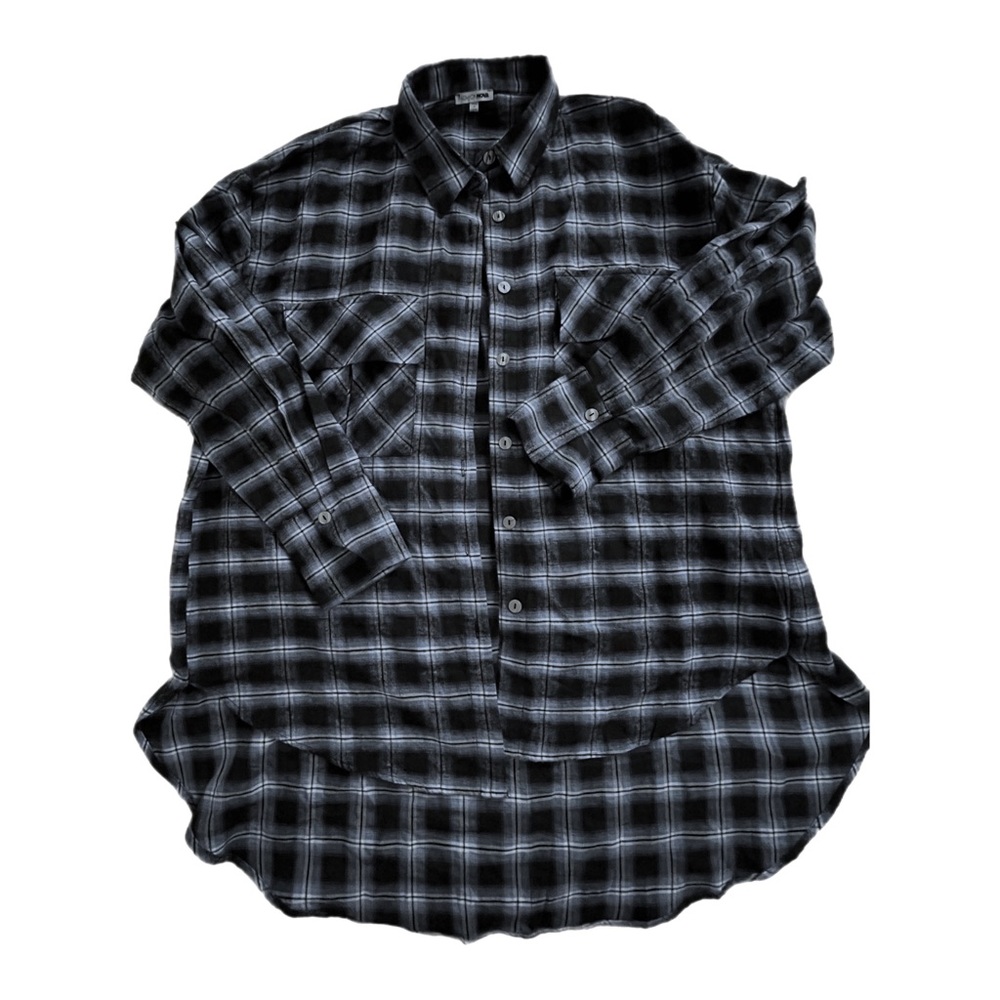 Fashion nova oversized blue paid button shirt with extended back